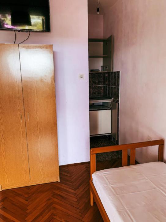 Peaceful, Cosy Tivat Guesthouse Exterior photo